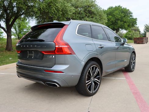 Used 2018 Volvo XC60 T5 R-Design w/ Convenience Package image 7