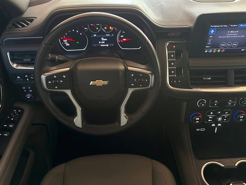 Used 2023 Chevrolet Tahoe LS AWD/4WD image 14