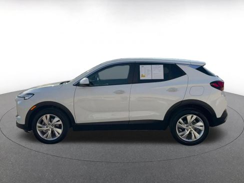 Used 2026 Buick Encore GX Preferred FWD image 9