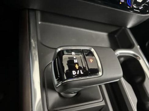 New 2026 GMC Sierra 1500 SLT w/ SLT Premium Plus Package image 16