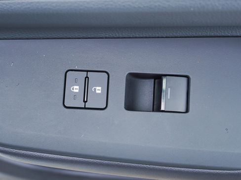 Certified 2024 Toyota Prius LE AWD/4WD image 26