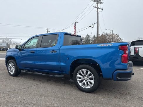 Used 2022 Chevrolet Silverado 1500 Custom w/ LPO, Dark Essentials Package image 8