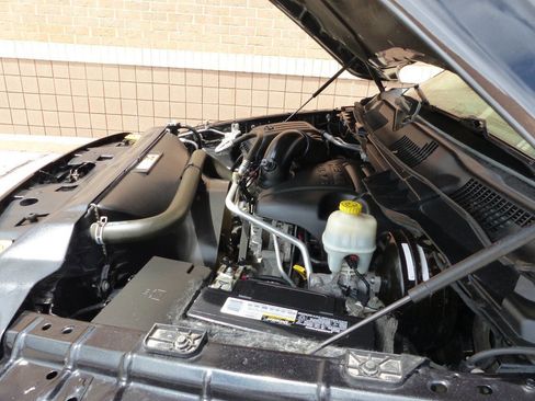 Used 2016 RAM 1500 Sport w/ Convenience Group AWD/4WD image 15