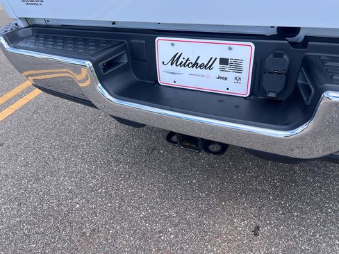 Certified 2024 RAM 2500 Tradesman w/ Chrome Appearance Group image 7