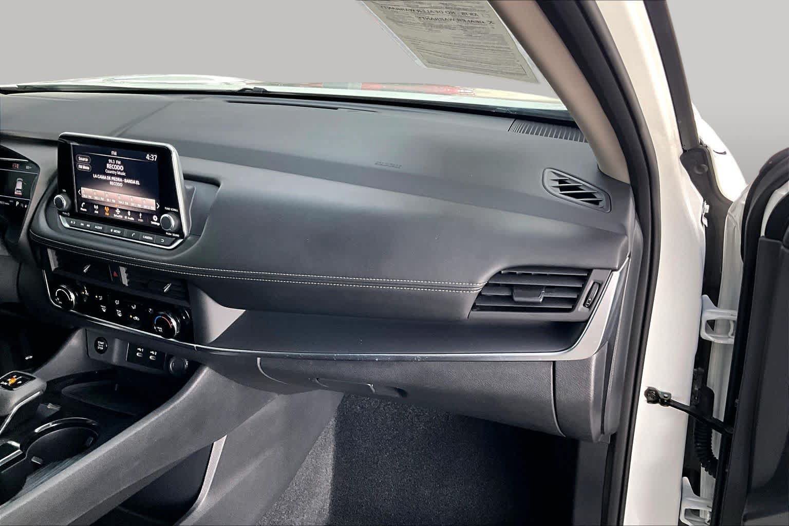 Certified 2026 Nissan Rogue S AWD/4WD image 35