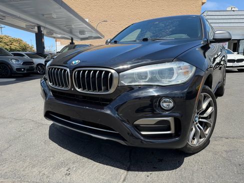 Used 2019 BMW X6 sDrive35i w/ Premium Package RWD image 3