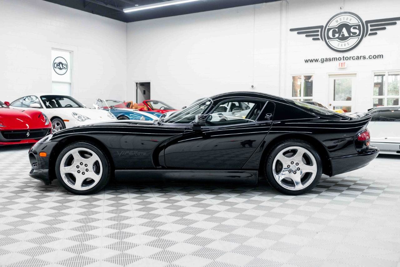 Used 2000 Dodge Viper GTS RWD image 10