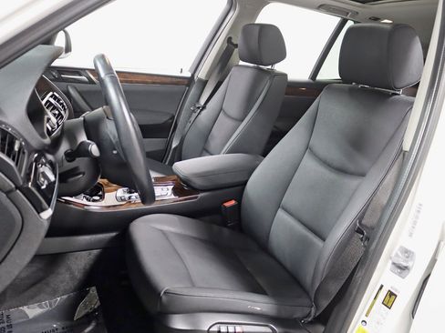 Used 2016 BMW X3 xDrive28i AWD/4WD image 23