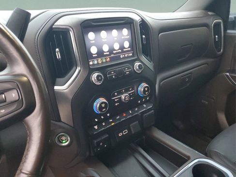 Used 2022 GMC Sierra 2500 Denali w/ Technology Package image 22