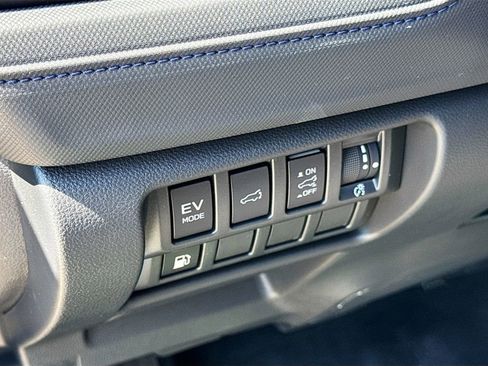 New 2026 Subaru Forester Touring AWD/4WD image 10