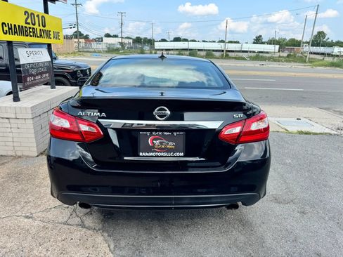 Used 2016 Nissan Altima 2.5 SR FWD image 4