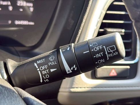 Used 2022 Honda HR-V EX-L image 29