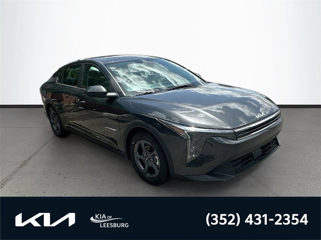New 2026 Kia K4 FWD image 1