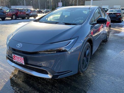 New 2026 Toyota Prius Plug-In Hybrid image 1