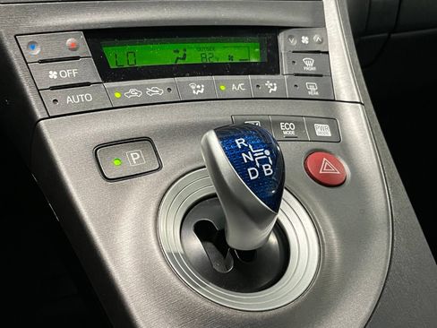Used 2013 Toyota Prius Two FWD image 22