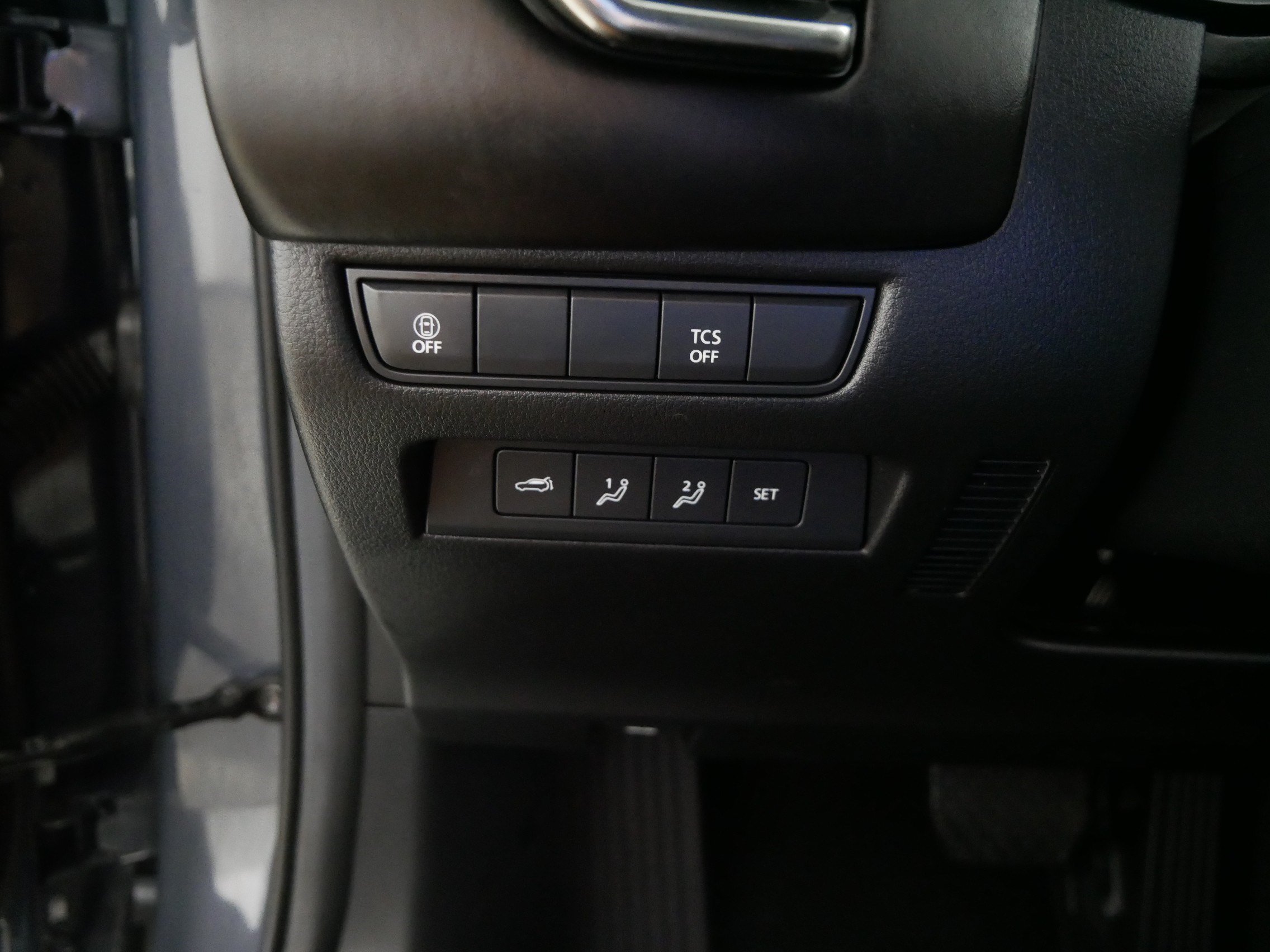 Used 2025 MAZDA CX-50 AWD 2.5 S w/ Premium Plus Pkg image 26