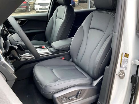 New 2026 Audi Q7 2.0T Premium image 9