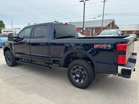 Used 2025 Ford F250 Lariat w/ FX4 Off-Road Package AWD/4WD image 5