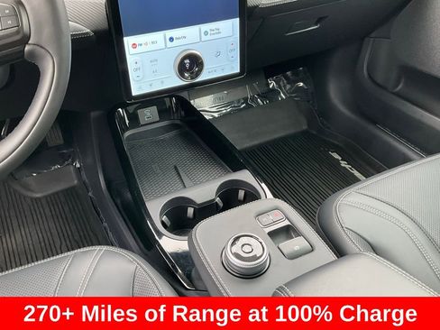 Used 2022 Ford Mustang Mach-E Premium image 43