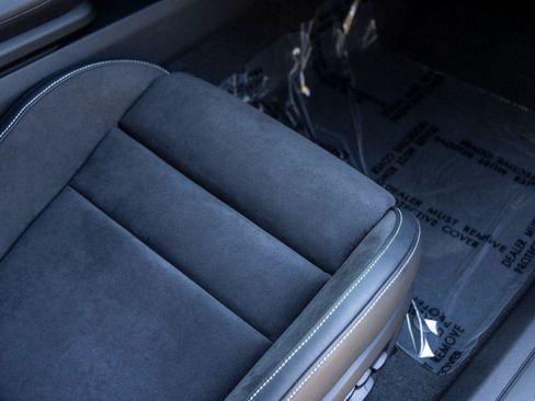 New 2025 Porsche Taycan Turbo GT image 88