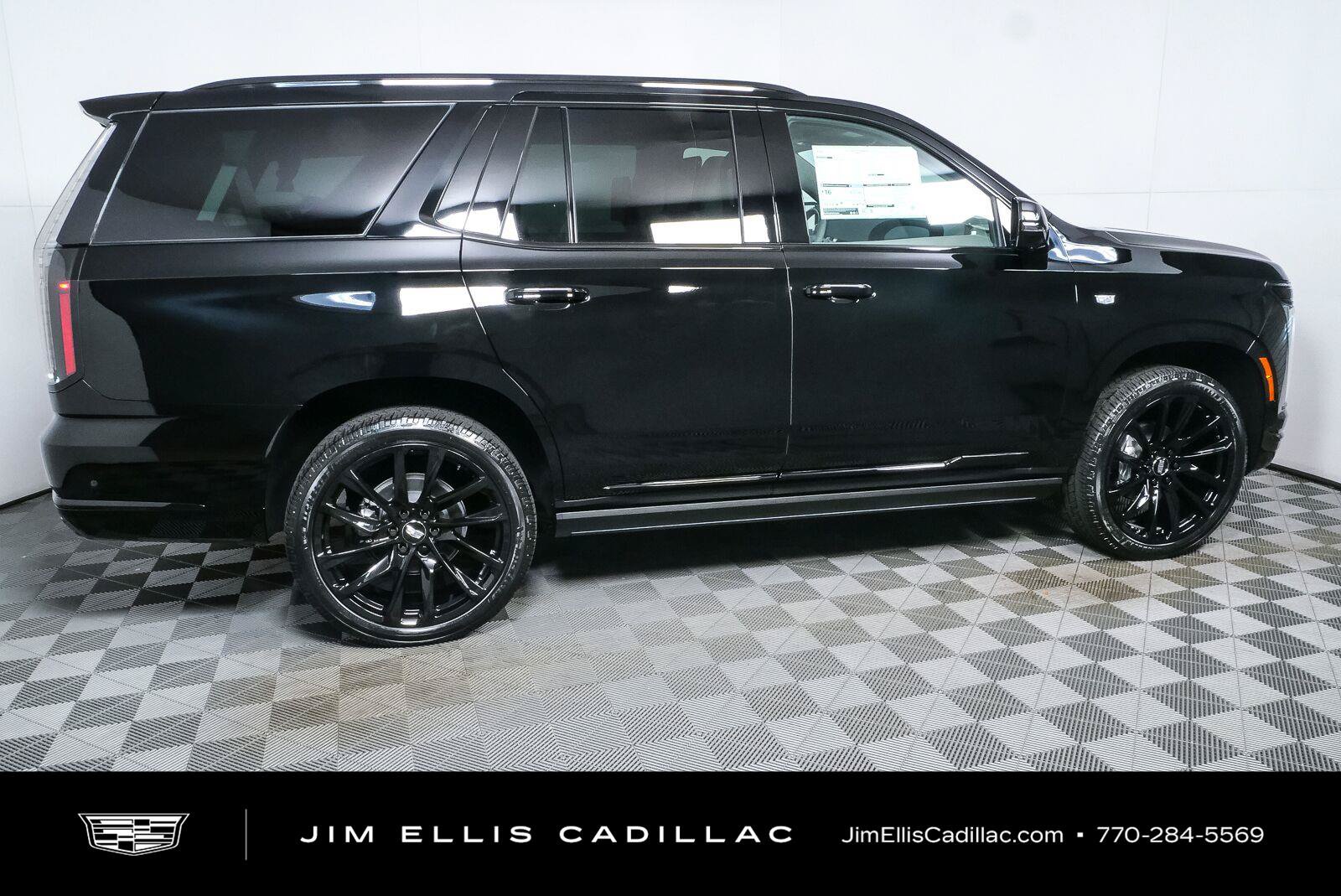 New 2027 Cadillac Escalade Platinum Sport w/ LPO, ONYX Package AWD/4WD image 2
