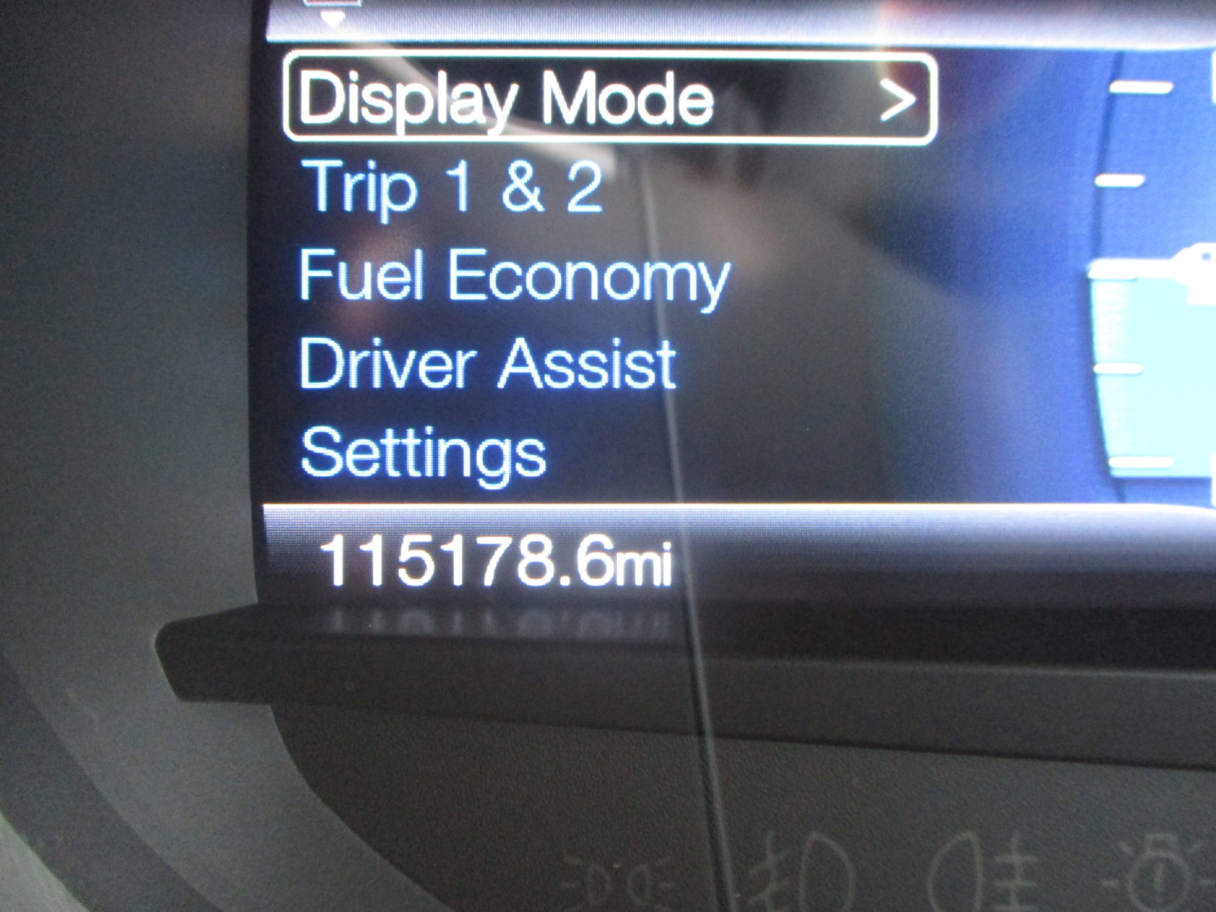 Used 2017 Ford Edge Titanium w/ Cold Weather Package FWD image 18