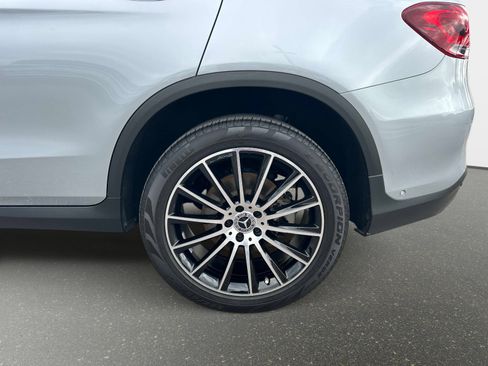 Used 2022 Mercedes-Benz GLC 300 image 10