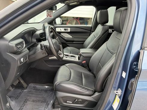 Used 2020 Ford Explorer ST w/ Premium Technology Package AWD/4WD image 9