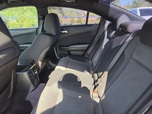 Used 2019 Dodge Charger SXT w/ Blacktop Package RWD image 17