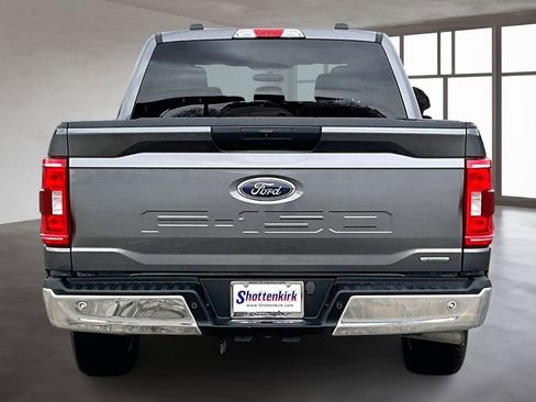 Used 2023 Ford F150 XLT image 5