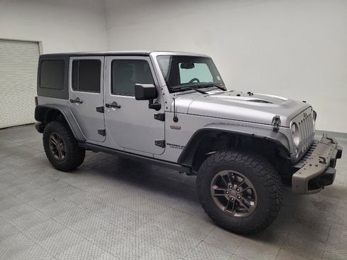 Used 2016 Jeep Wrangler Unlimited Sahara AWD/4WD image 11