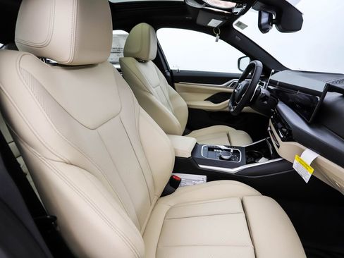 New 2026 BMW 430i xDrive w/ Premium Package image 31