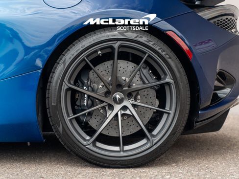 Used 2025 McLaren 750S Spider RWD image 28