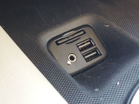 Used 2021 Buick Enclave Premium w/ Sun and Sites Package image 33