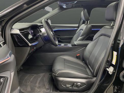 New 2025 Jeep Wagoneer S Limited image 4