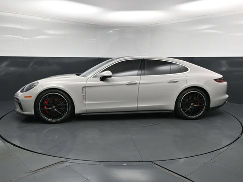 Certified 2020 Porsche Panamera GTS AWD/4WD image 2