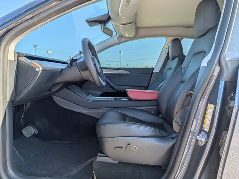 Used 2023 Tesla Model Y Long Range AWD/4WD image 10