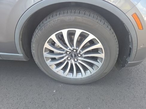 Used 2021 Lincoln Aviator Reserve w/ Equipment Group 201A RWD image 22