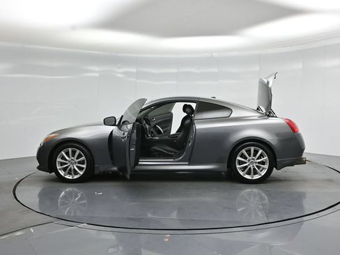 Used 2013 INFINITI G37 Journey w/ Premium Pkg RWD image 28