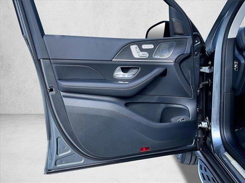 New 2026 Mercedes-Benz GLS 450 4MATIC image 26