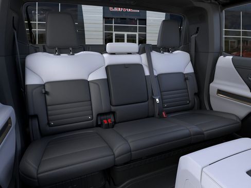 New 2025 GMC Hummer EV 2X w/ LPO, Dark Essentials Package image 41