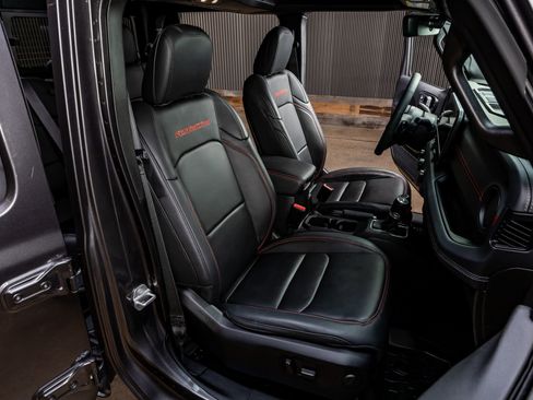 Used 2025 Jeep Gladiator Rubicon image 30