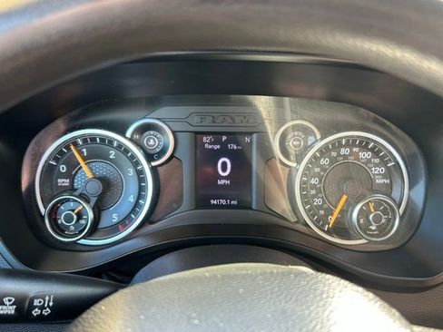 Used 2020 RAM 1500 Tradesman AWD/4WD image 17
