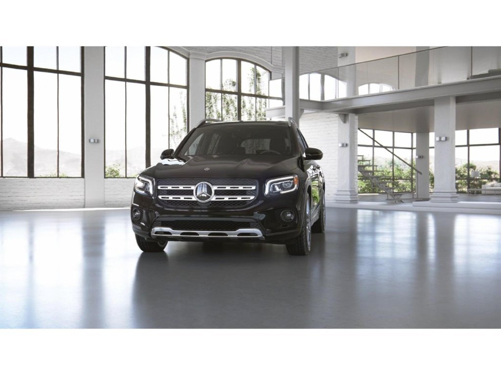 Certified 2023 Mercedes-Benz GLB 250 4MATIC image 43