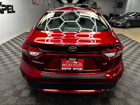 Used 2022 Toyota Corolla LE w/ Carpet Mat Package (TMS) image 13