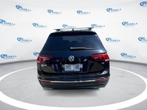 Used 2018 Volkswagen Tiguan SEL FWD image 4