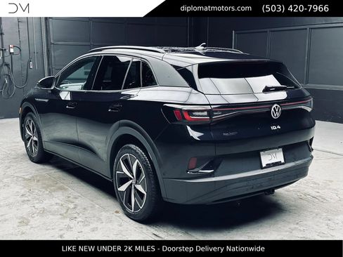 Used 2024 Volkswagen ID.4 Pro S AWD/4WD image 5