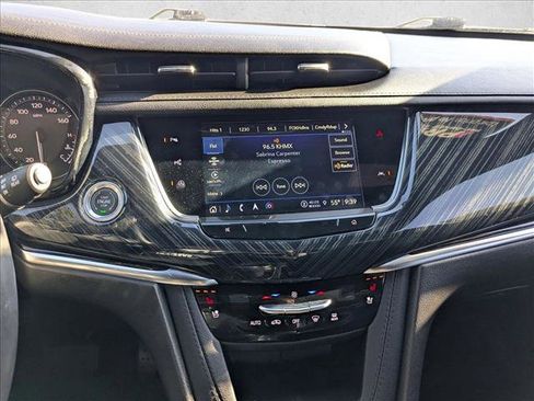 Used 2024 Cadillac XT6 Premium Luxury w/ Technology Package image 12