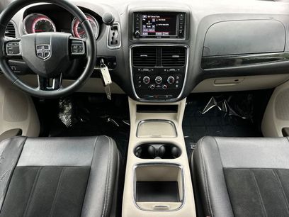 Used 2017 Dodge Grand Caravan SXT