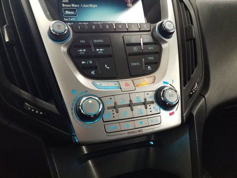 Used 2012 Chevrolet Equinox LTZ image 7